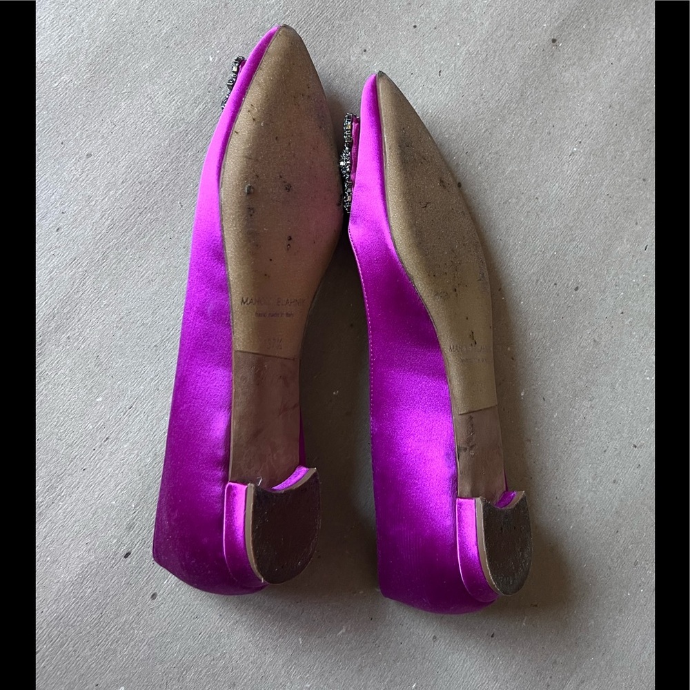 Manolo Blahnik Hangisi Flats - Picture 4 of 4